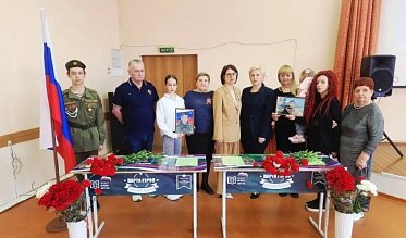 В Оренбурге открыли «парты Героев» 