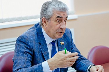 Сергей Грачев: «В сложных ситуациях региональные законодатели не имеют право сидеть сложа руки»