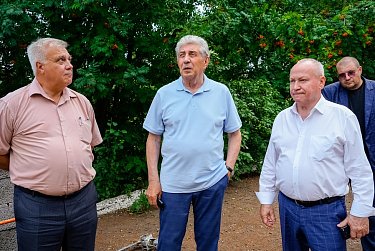 Сергей Грачев: «Кровля Колтубанской школы – под особым контролем»