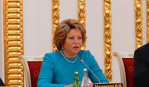 Валентина Матвиенко поздравила депутатов с Днем российского парламентаризма