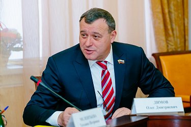 Об изменении федерального законодательства, школе депутата, составе экспертной комиссии 