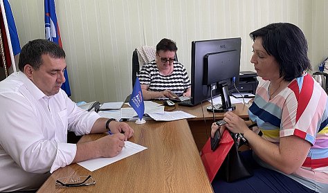 Слышать проблемы людей, находить варианты решений