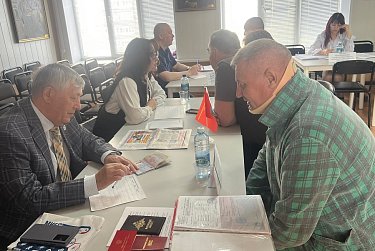 Парламентарий проконсультировал ветеранов СВО