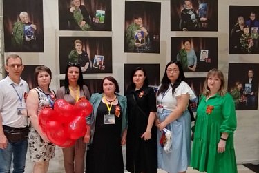 Открылась фотовыставка «Цена мирного неба»