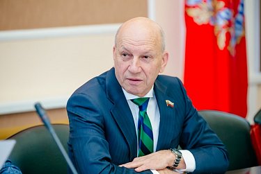 Геннадий Аверьянов: «Закон о студотрядах даст импульс развитию этого движения в Оренбуржье»