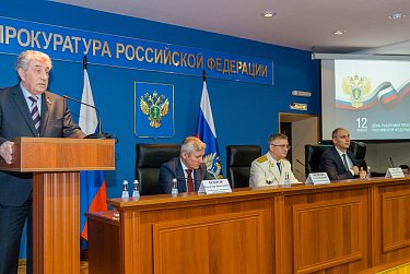 Сергей Грачев: «Между Законодательным Собранием и областной прокуратурой налажено конструктивное сотрудничество»