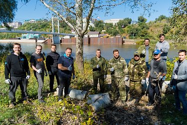 В Оренбурге прошла акция «Нашим рекам – чистые берега!»