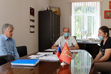Александр Жарков посетил Александровский район