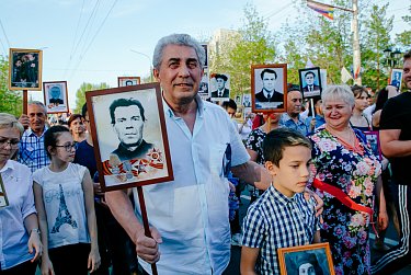 В едином строю памяти