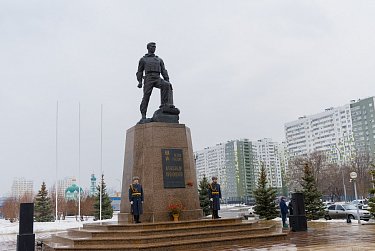 В Оренбурге почтили память Героя России