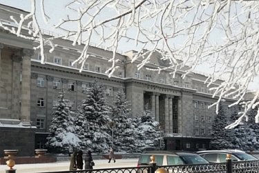 Парламент начал готовиться к заседанию 