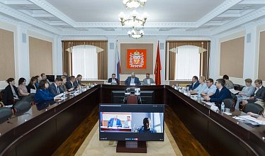 Дефицит областного бюджета снижается на 610 млн рублей