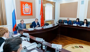 Переезд фермерских рынков под крышу отложили