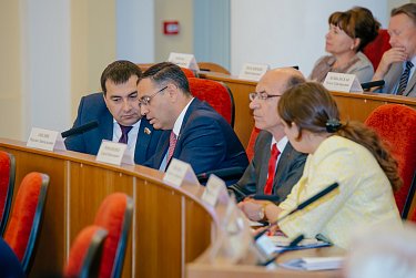 Законодательное Собрание провело очередное заседание