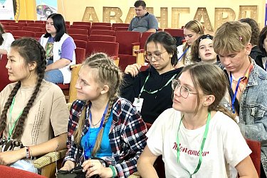 «Клевер» объединил молодежных активистов