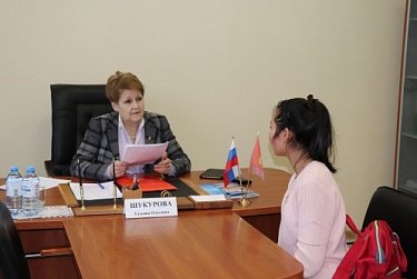 На прием к депутатам