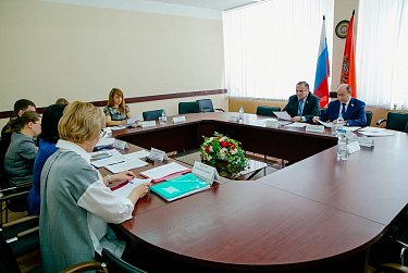 Депутаты подготовили вопросы к отчету начальника УМВД