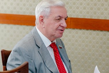 На заседании комитета по бюджетной, налоговой и финансовой политике 