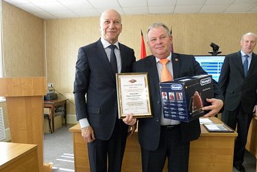 Геннадий Аверьянов: «Обязательное условие эффективной работы – соблюдать интересы людей» 