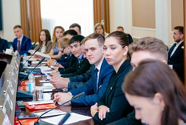 Молодежный парламент вышел с законодательной инициативой
