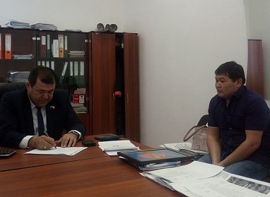 Ермек Алкулов провел прием граждан