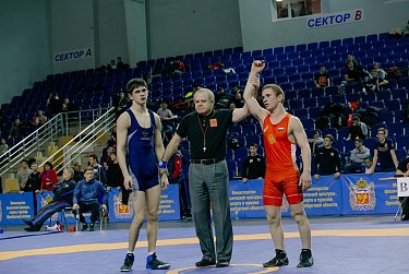 В копилке оренбургских борцов – три золота и три серебра первенства ПФО