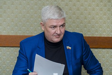 Денис Зеленцов может возглавить бюджетный комитет в Заксобе