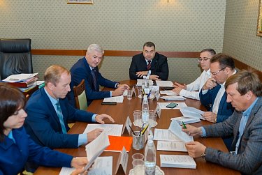 Депутаты Заксоба выступили за продление налоговых каникул