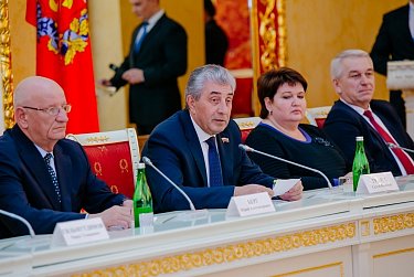 Сергей Грачев отметил объективность и профессионализм оренбургских журналистов