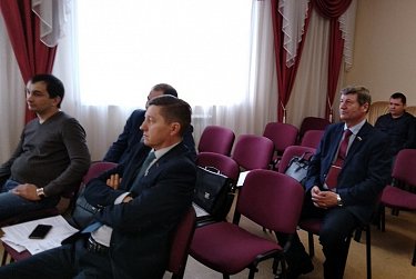 Владимир Фролов принял участие в заседании Совета депутатов Саракташского поссовета