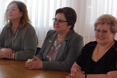 «Нужные люди» поделились опытом