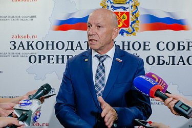 Закон o выплатах усыновителям принят единогласно