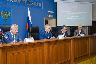  Между Законодательным Собранием и прокуратурой области налажен конструктивный диалог