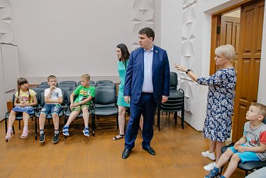 Дамир Фахрутдинов: «Нужен комплексный подход к благоустройству социальных объектов»