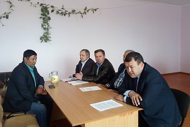 Ермек Алкулов обсудил с депутатами Домбаровского района планы работы по СЗМ 