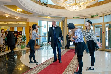 Сергей Грачев: «Год театра в России завершается, театральное искусство продолжает жить и развиваться»