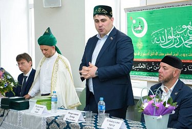 Хранить традиции и оставаться милосердными