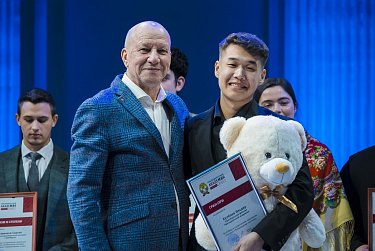 «Литературная гостиная» объединила молодежь Оренбуржья