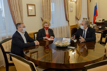 Развитие вертикальных связей