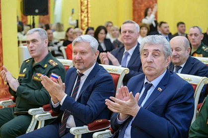 Оренбуржцев отметили высокими наградами