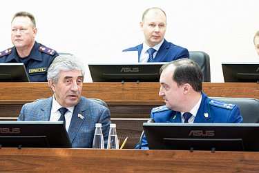 Сергей Грачев: «Законодательная власть должна иметь полную и объективную информацию о состоянии уровня преступности в регионе»