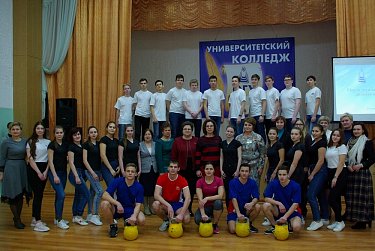 Депутаты Ольга Хромушина и Жанна Ермакова приветствовали участников Школы гражданской активности